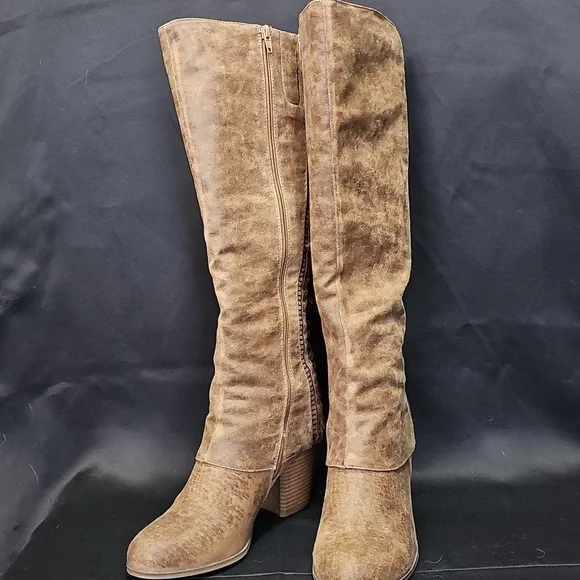 Fergalicious Brown Over the Knee Boots - Picture 2 of 8